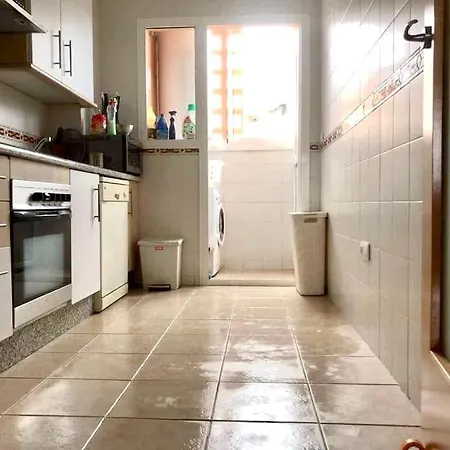 Modern And Cozy In Del Sol-up To 6 Guests Apartmán *