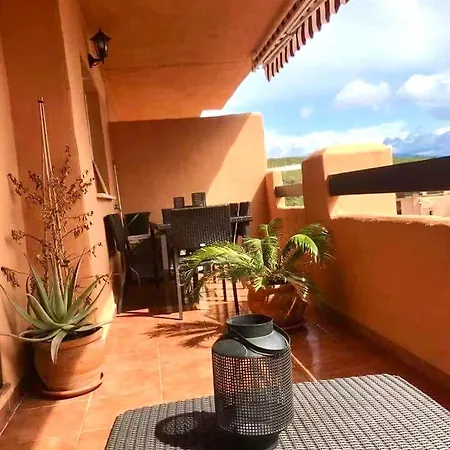 Modern And Cozy In Del Sol-up To 6 Guests Lägenhet