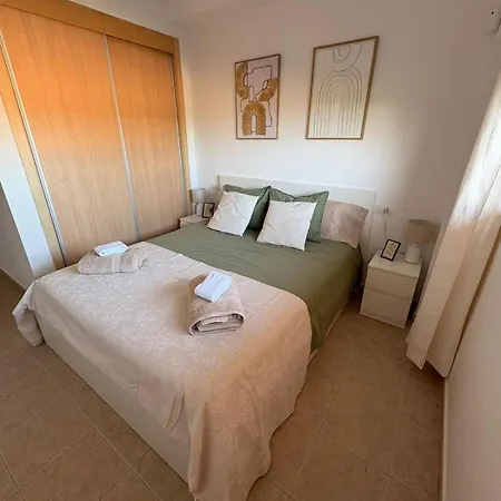 Modern And Cozy In Del Sol-up To 6 Guests Casares