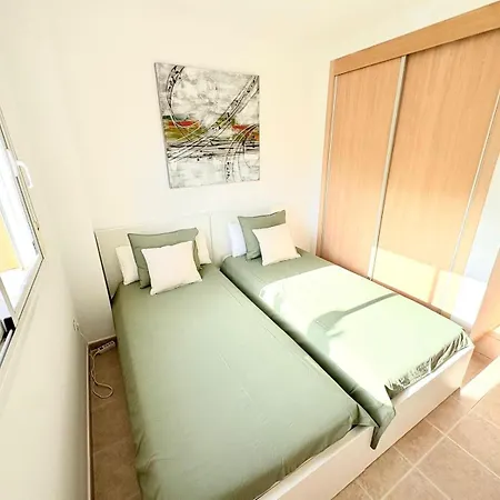 Modern And Cozy In Del Sol-up To 6 Guests Appartamento *
